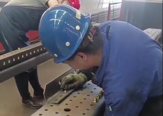 河北承德汽车部件小时工A岗位图片