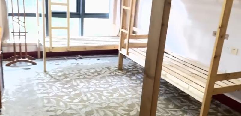 上海金属件辅助日结322岗位图片