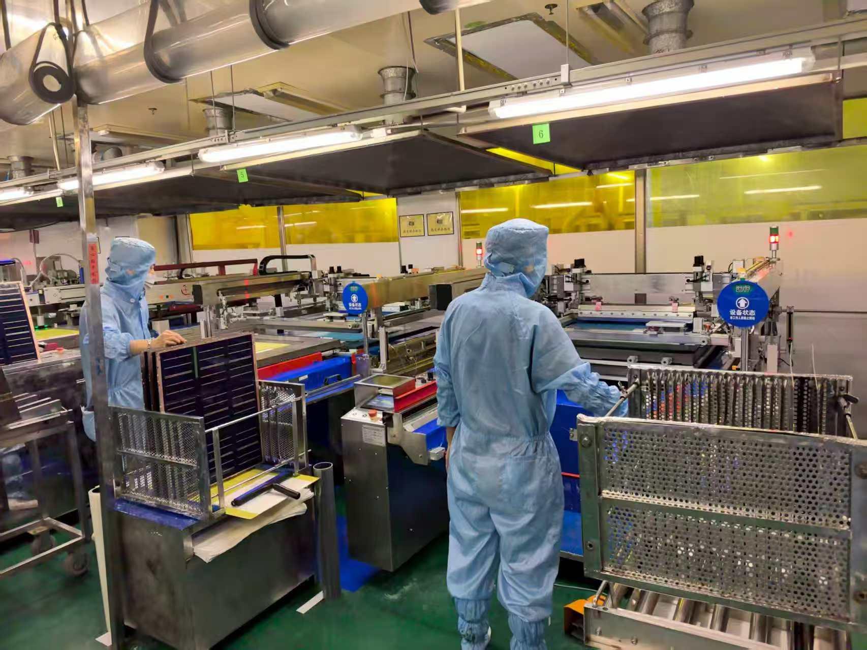 昆山竞陆电子包吃住小时工岗位图片