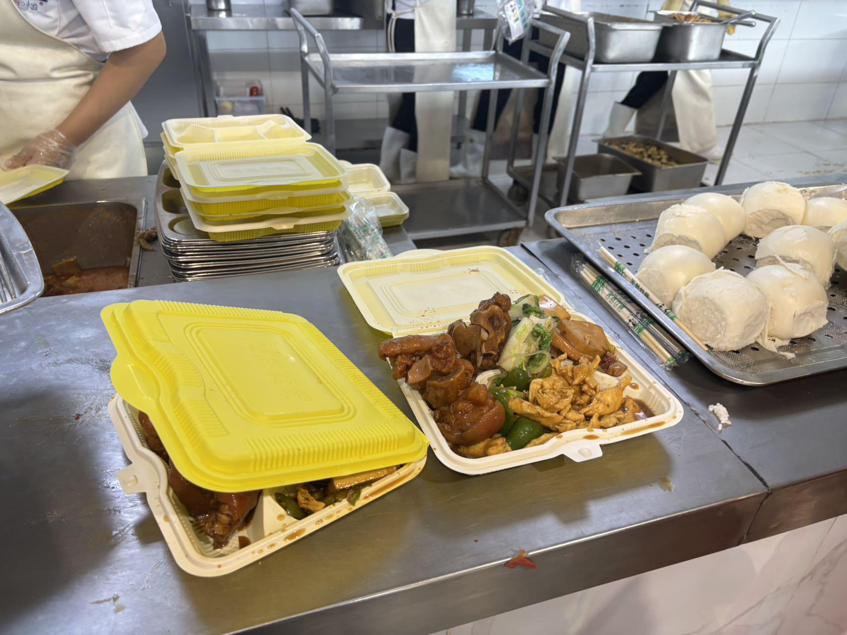 青岛寰宇集装箱日结工岗位图片