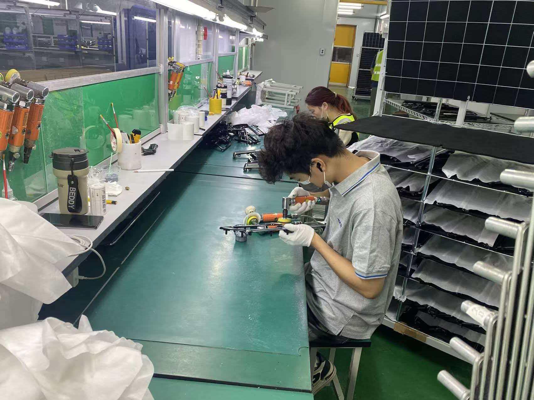扬州托新汽车内饰小时工岗位图片