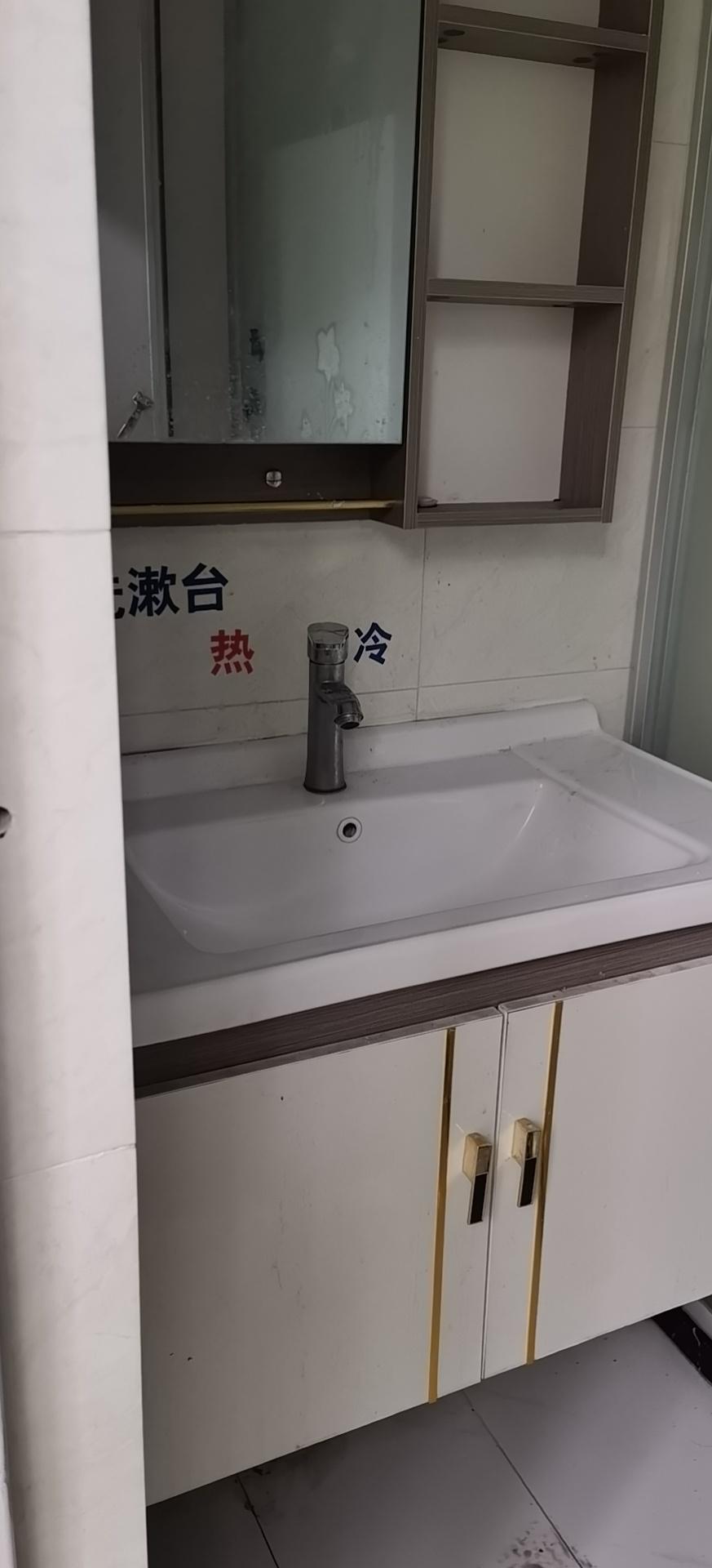 扬州宝应53岁配件厂日结工岗位图片 4