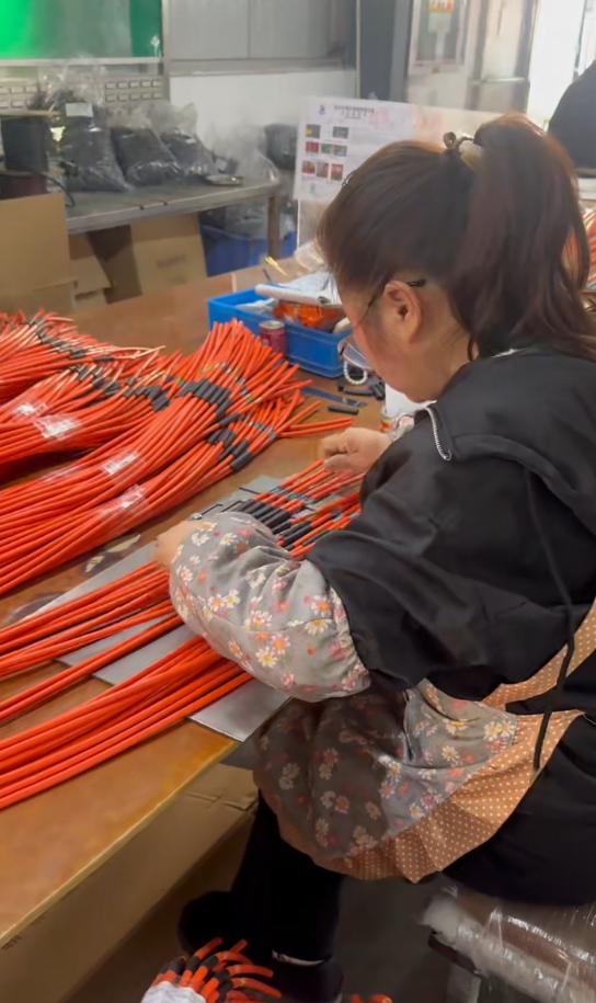 扬州长白班纯坐班线束保底岗位图片