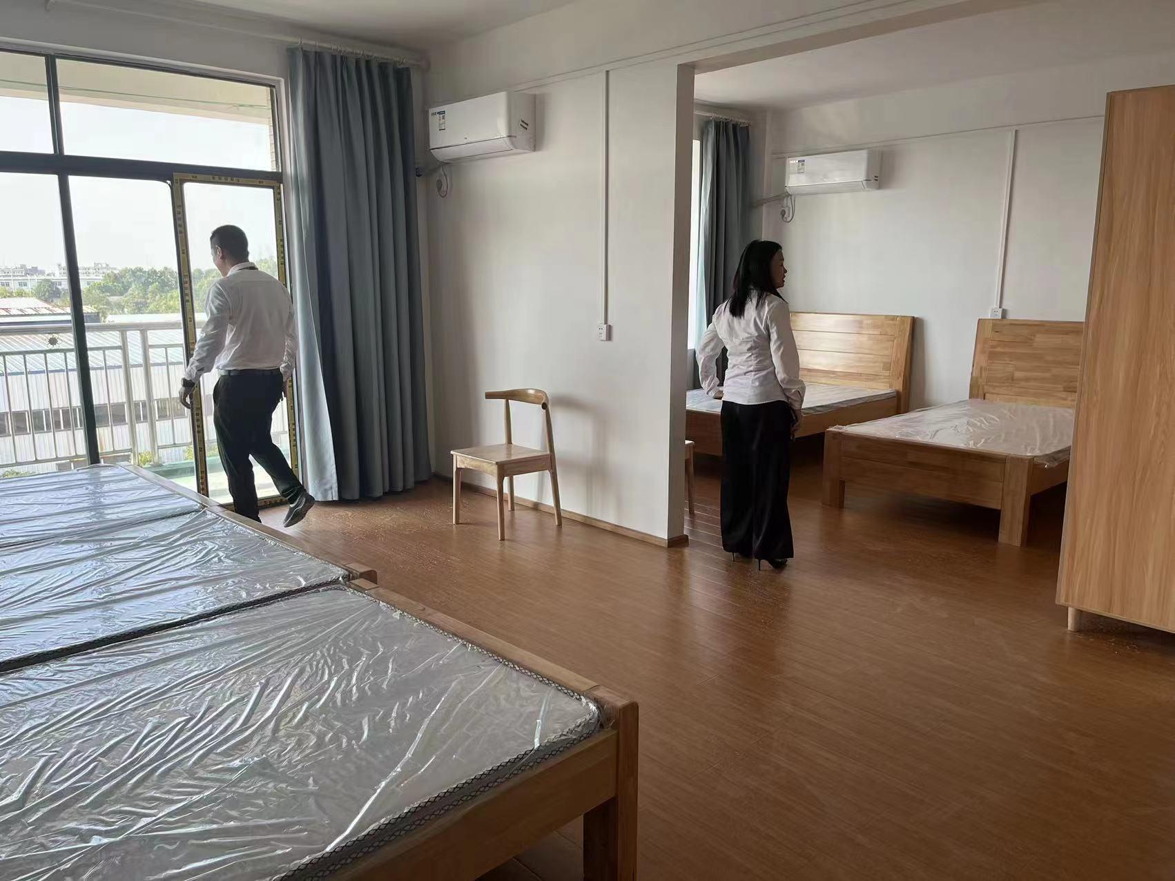 湖北敏实汽车内饰可预支岗位图片