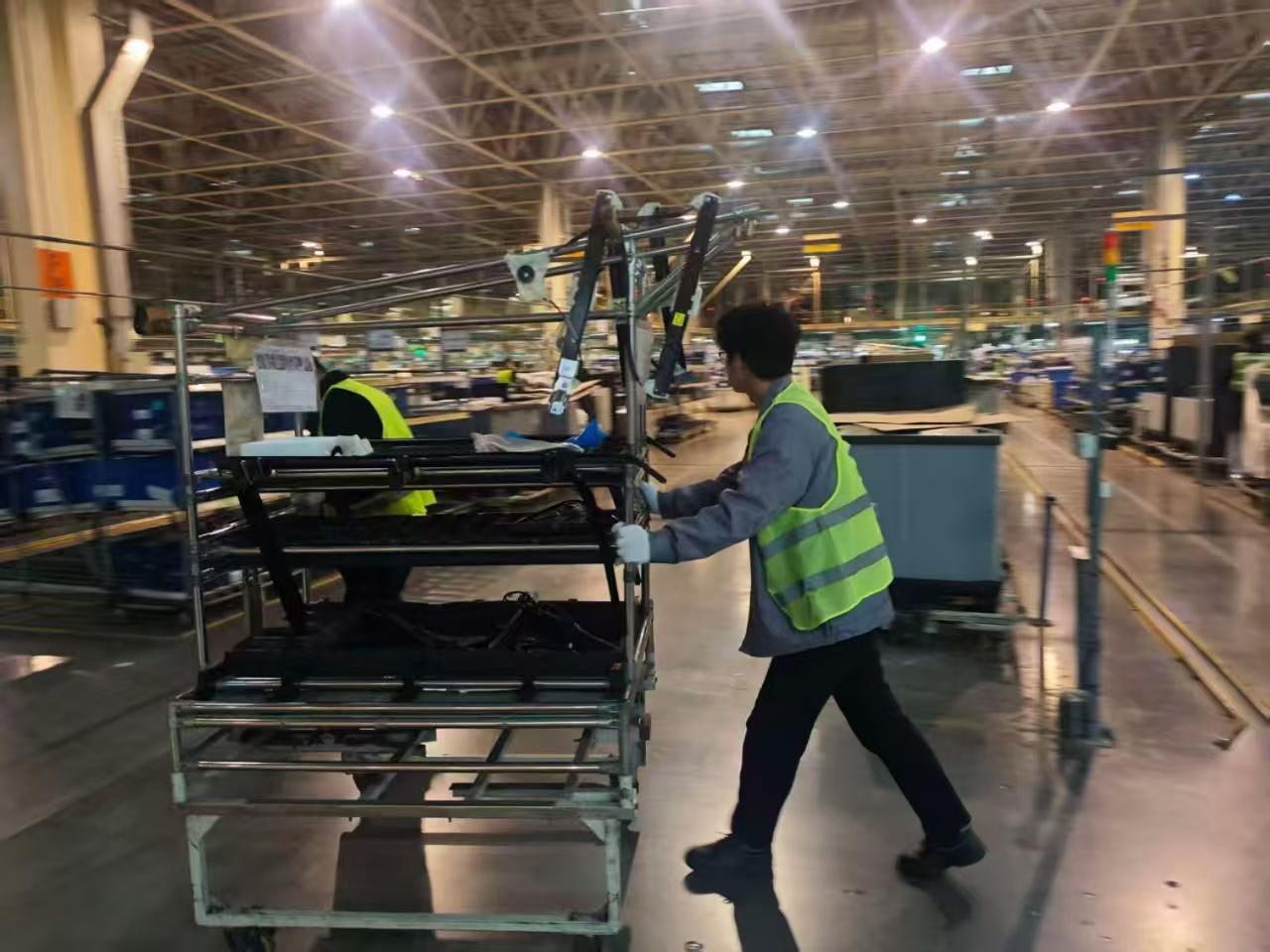 南京名爵项目叉车工岗位图片