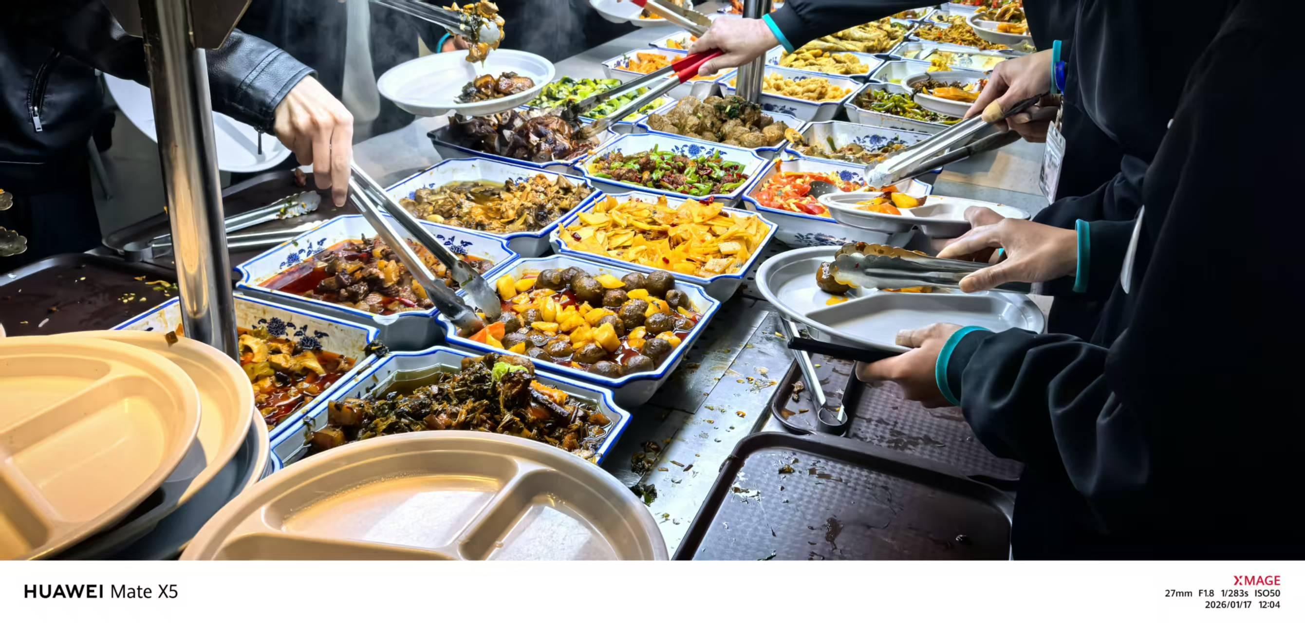 昆山城北讯豪电子小时工岗位图片