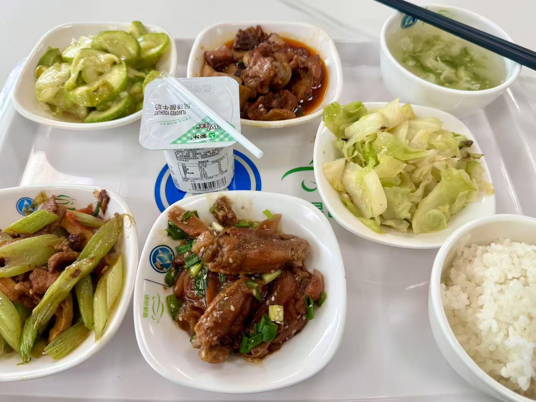 郑州配件厂包吃包住小时工岗位图片 3