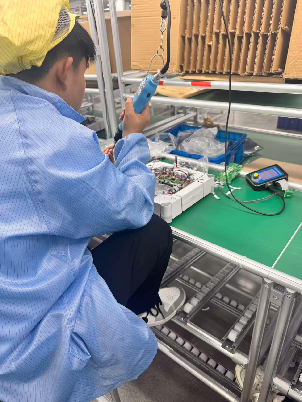 湖州扫地机器人日结工岗位图片 4