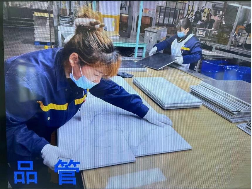 苏州塑料地板厂短期日结工岗位图片