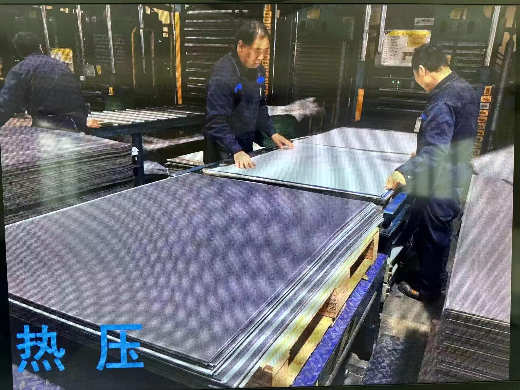 苏州塑料地板厂短期日结工岗位图片 2