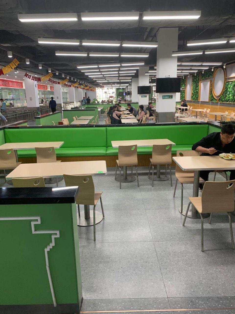 芜湖三只松鼠包吃短期工岗位图片