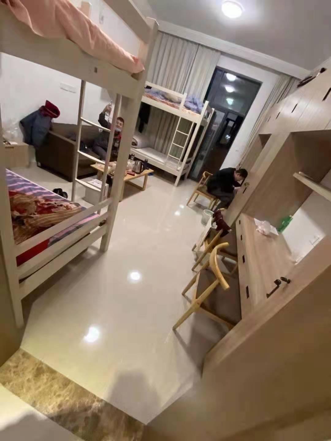 泰州长城包吃日结岗位图片