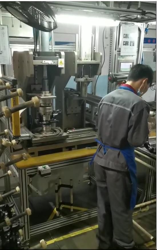 芜湖伯特利日结工岗位图片