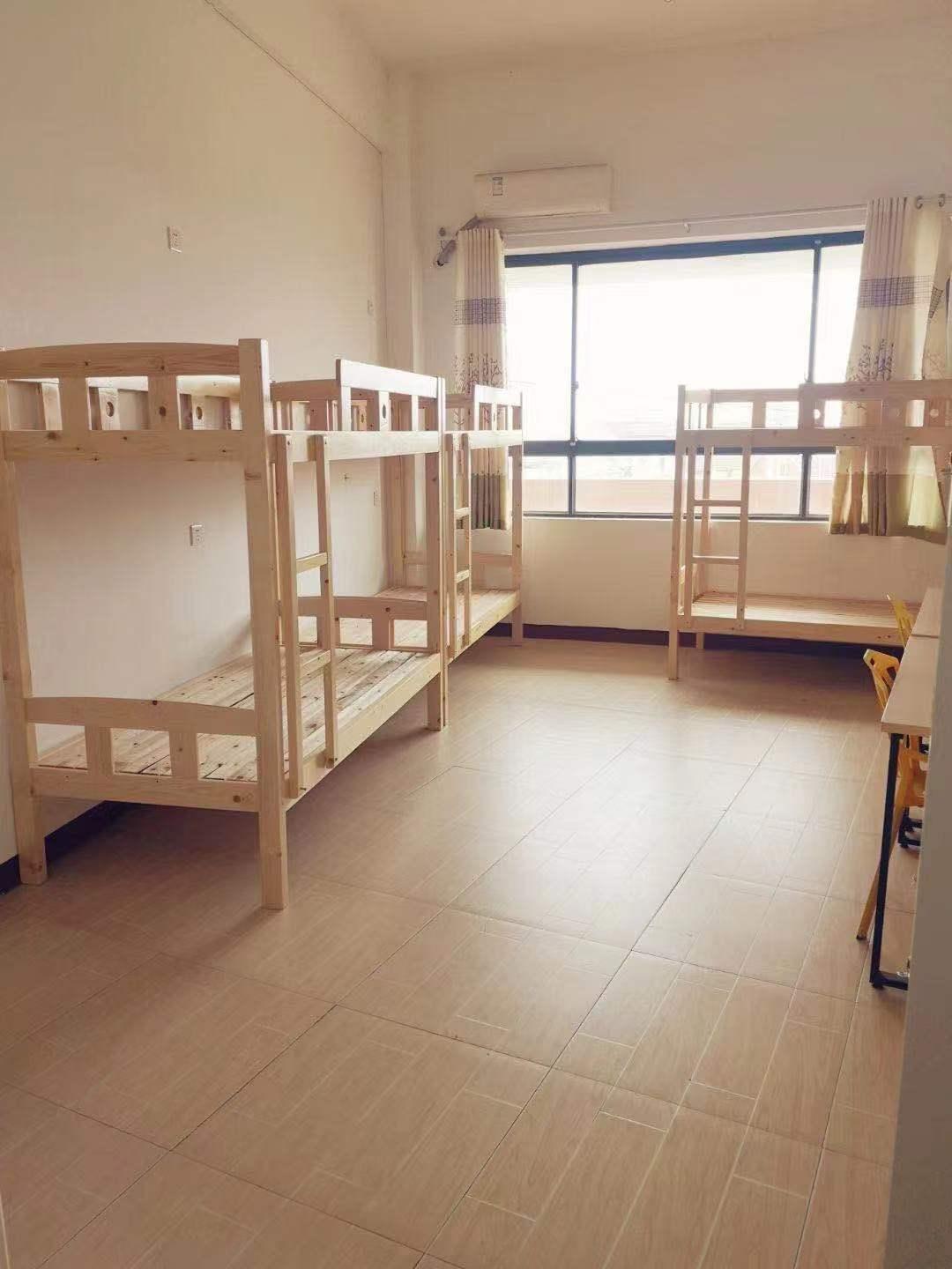 上海岱美汽车小时工岗位图片