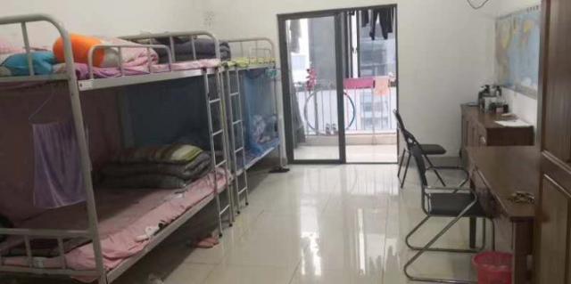 无锡雅迪电动车长期正式工岗位图片