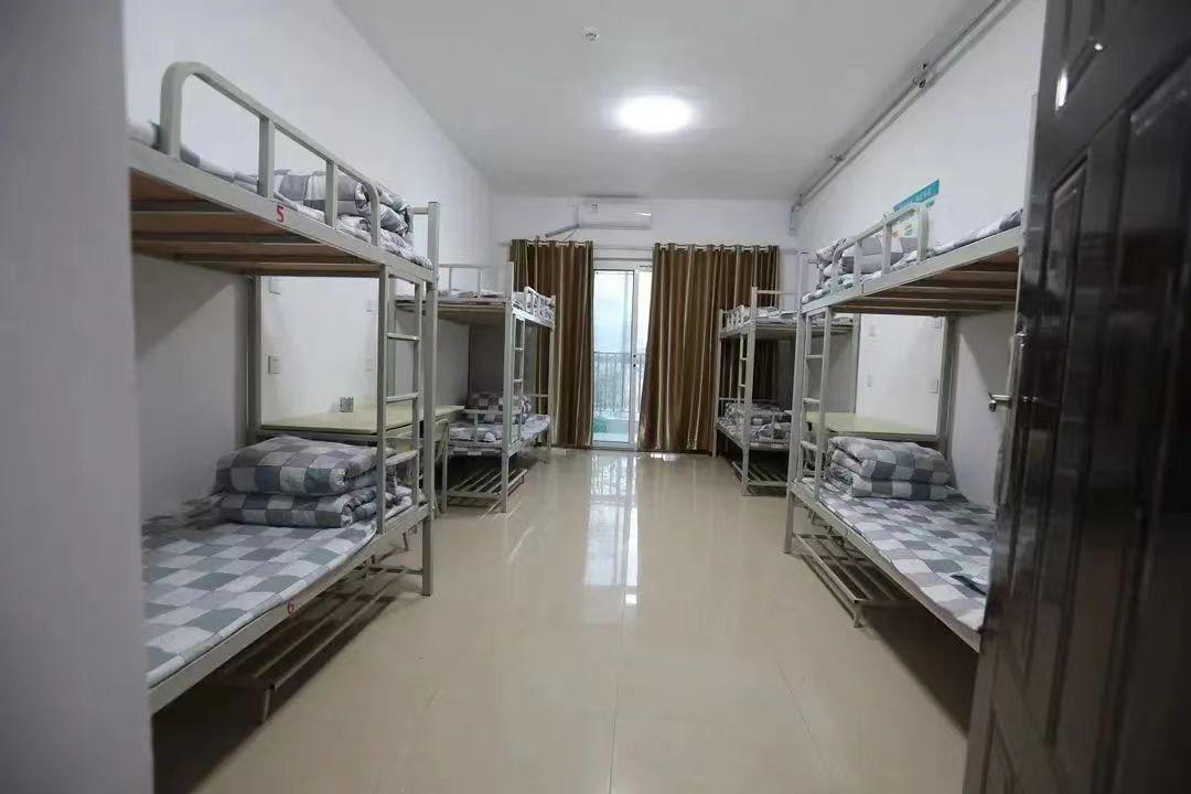 开封兰考富士康小时工C2岗位图片 3